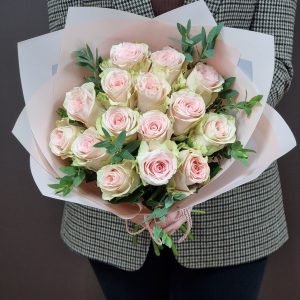 Букет из роз "Veronica" 15шт