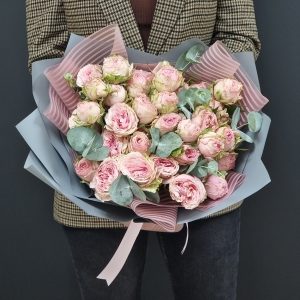 Букет из кустовых роз "Pink Blossom" 9шт