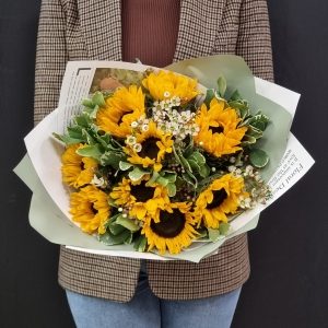 Букет из подсолнухов 9шт